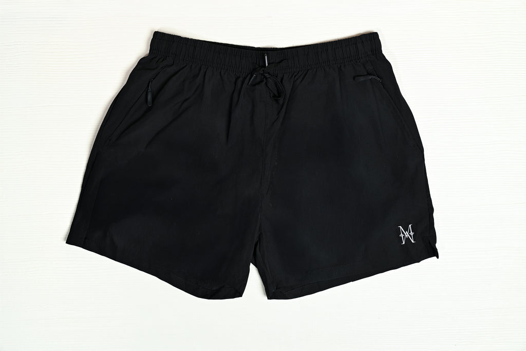 CLASSIC BLACK